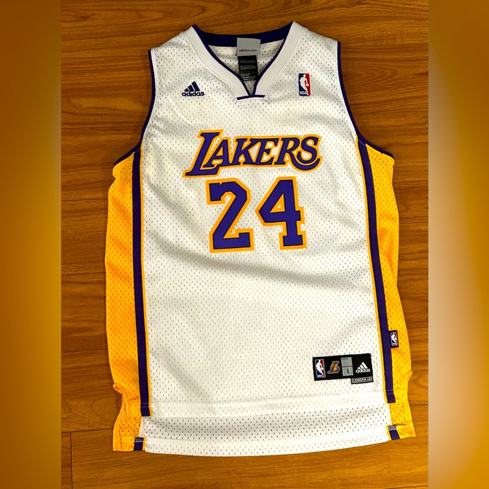 Kobe Bryant Lakers Jersey
